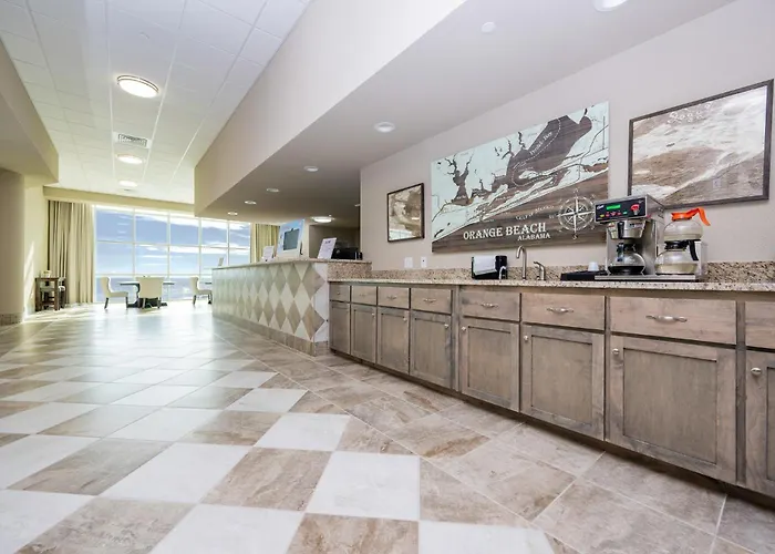 Phoenix Gulf Towers 1105 Apartment *