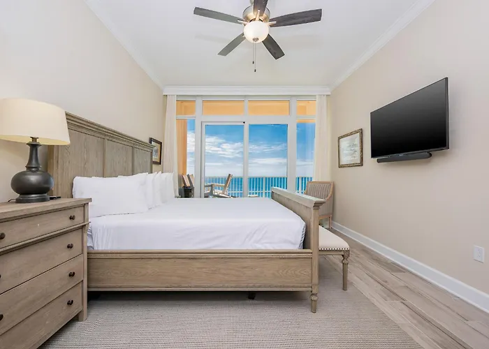 Phoenix Gulf Towers 1105 Apartment *